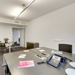 Bureau privé 18 m² 4 postes Coworking Rue Quentin-Bauchart Paris 75008 - photo 3